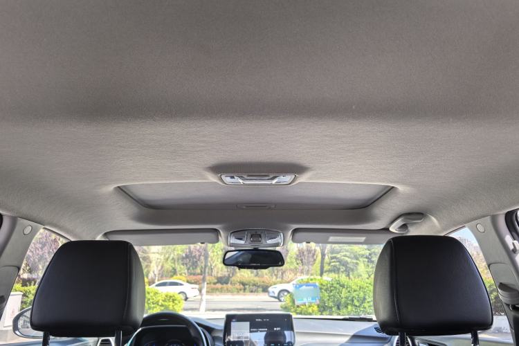 Used Hyundai Tucson 2019 280TGDi Dual-Clutch Two-Wheel Drive Smart Connect Version China VI Headliner