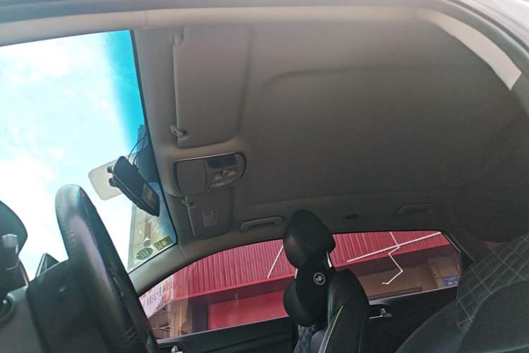 Used Hyundai Tucson 2019 280TGDi Dual-Clutch Two-Wheel Drive Fashion Edition China VI Standard Headliner