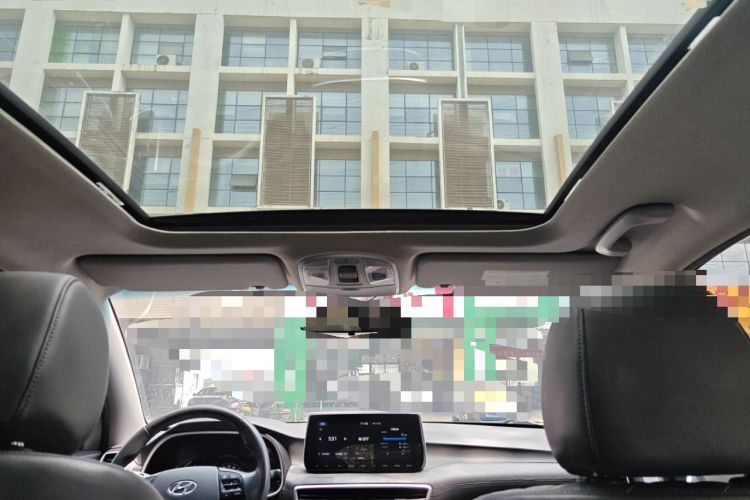 Used Hyundai Tucson 2019 280TGDi Dual-Clutch Two-Wheel Drive Fashion Edition China VI Standard Headliner