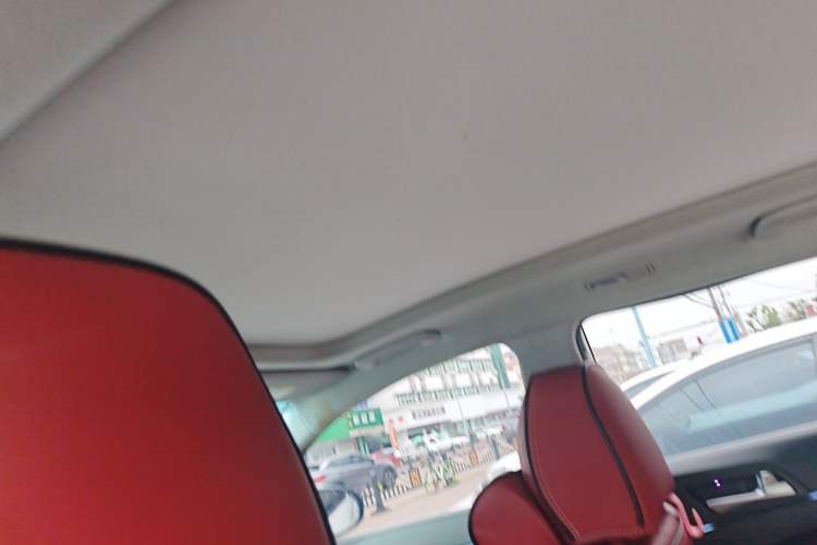 Used Hyundai Tucson 2019 280TGDi Dual-Clutch Two-Wheel Drive Fashion Edition China VI Standard Headliner