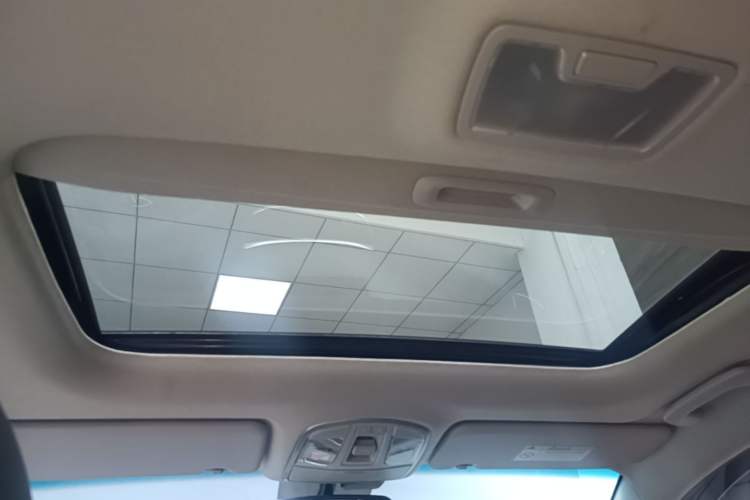 Used Hyundai Tucson 2019 280TGDi Dual-Clutch Two-Wheel Drive Smart Connect Version China V Standard Headliner