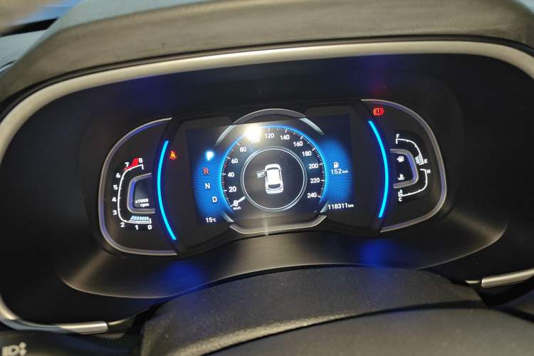 Used Hyundai Tucson 2019 280TGDi Dual-Clutch Two-Wheel Drive Fashion Edition China VI Standard Instrument Cluster