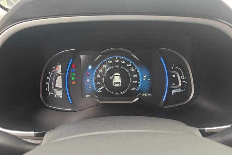 Used Hyundai Tucson 2019 280TGDi Dual-Clutch Two-Wheel Drive Smart Connect Version China V Standard Instrument Cluster