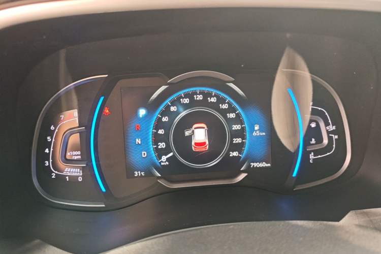 Used Hyundai Tucson 2019 280TGDi Dual-Clutch Two-Wheel Drive Fashion Edition China VI Standard Instrument Cluster