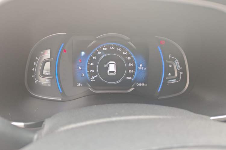 Used Hyundai Tucson 2019 280TGDi Dual-Clutch Two-Wheel Drive Fashion Edition China VI Standard Instrument Cluster