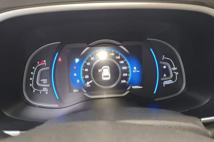 Used Hyundai Tucson 2019 280TGDi Dual-Clutch Two-Wheel Drive Fashion Edition China VI Standard Instrument Cluster