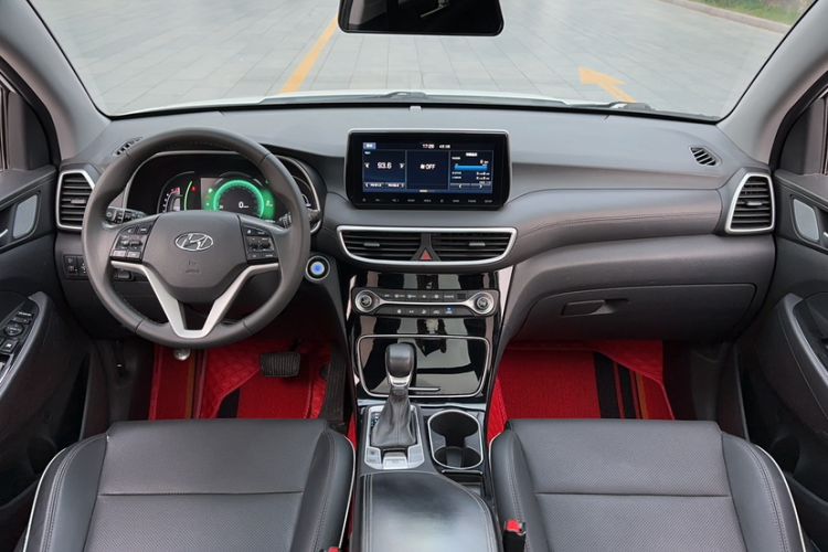 Used Hyundai Tucson 2019 280TGDi Dual-Clutch Two-Wheel Drive Fashion Edition China VI Standard Interior 1
