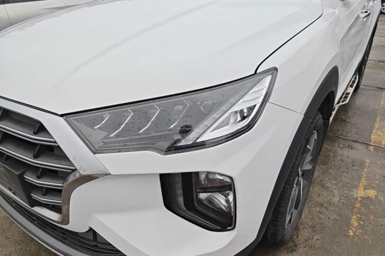 Used Hyundai Tucson 2019 280TGDi Dual-Clutch Two-Wheel Drive Fashion Edition China VI Standard Left Front Headlight