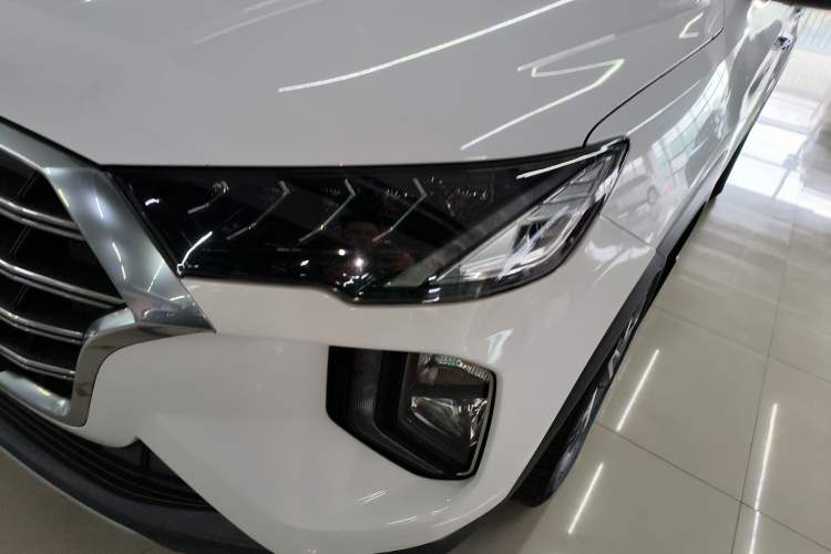 Used Hyundai Tucson 2019 280TGDi Dual-Clutch Two-Wheel Drive Fashion Edition China VI Standard Left Front Headlight