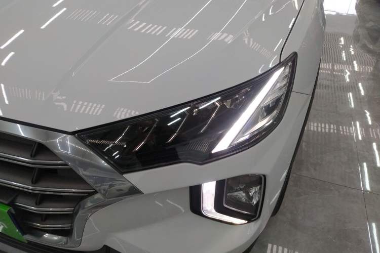Used Hyundai Tucson 2019 280TGDi Dual-Clutch Two-Wheel Drive Fashion Edition China VI Standard Left Front Headlight