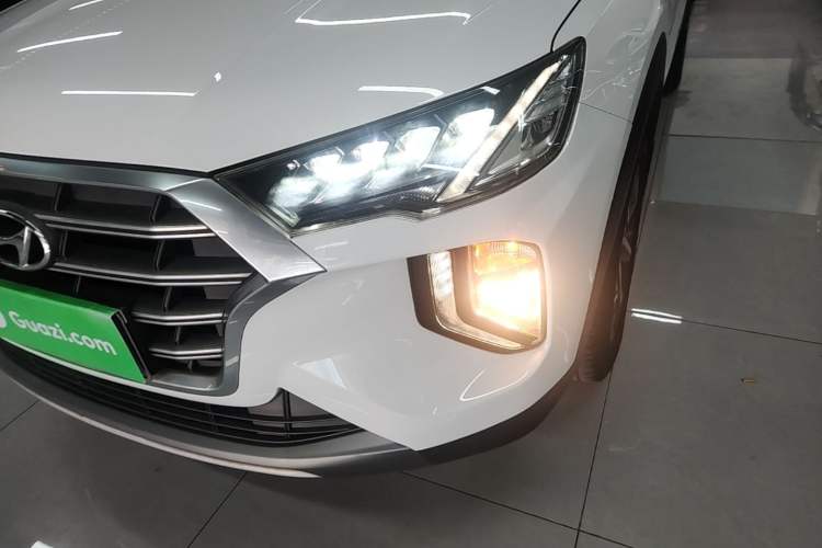 Used Hyundai Tucson 2019 280TGDi Dual-Clutch Two-Wheel Drive Fashion Edition China VI Standard Left Front Headlight