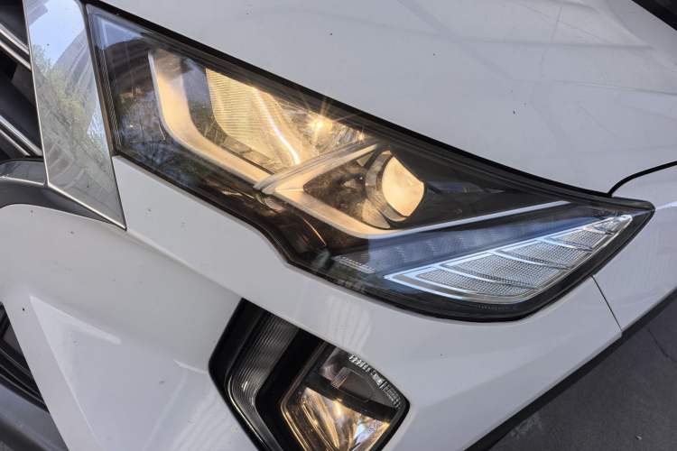 Used Hyundai Tucson 2019 280TGDi Dual-Clutch Two-Wheel Drive Smart Connect Version China VI Left Front Headlight