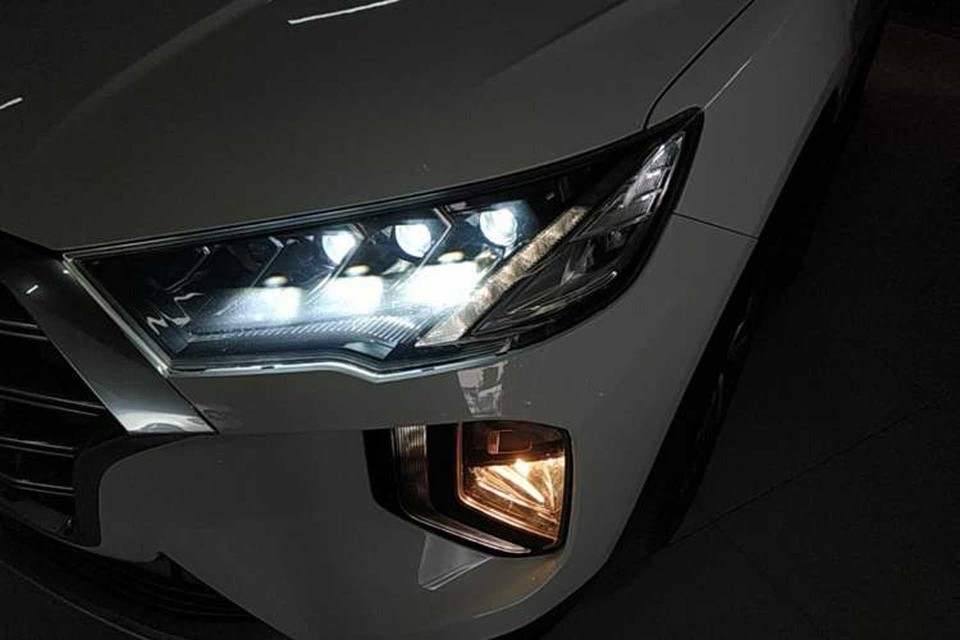 Used Hyundai Tucson 2019 280TGDi Dual-Clutch Two-Wheel Drive Fashion Edition China VI Standard Left Front Headlight
