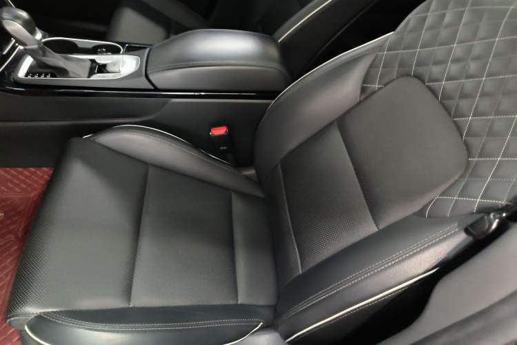Used Hyundai Tucson 2019 280TGDi Dual-Clutch Two-Wheel Drive Fashion Edition China VI Standard Left Front Seat