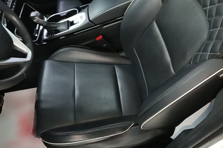 Used Hyundai Tucson 2019 280TGDi Dual-Clutch Two-Wheel Drive Fashion Edition China VI Standard Left Front Seat