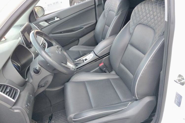 Used Hyundai Tucson 2019 280TGDi Dual-Clutch Two-Wheel Drive Smart Connect Version China V Standard Left Front Seat