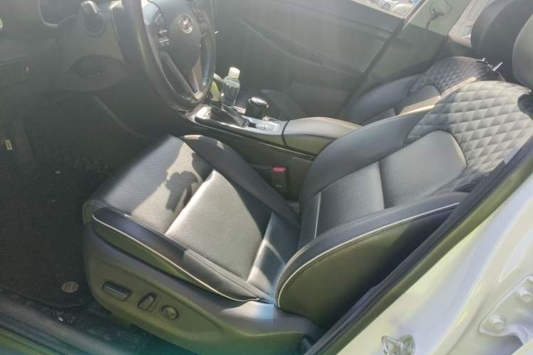 Used Hyundai Tucson 2019 280TGDi Dual-Clutch Two-Wheel Drive Smart Connect Version China V Standard Left Front Seat
