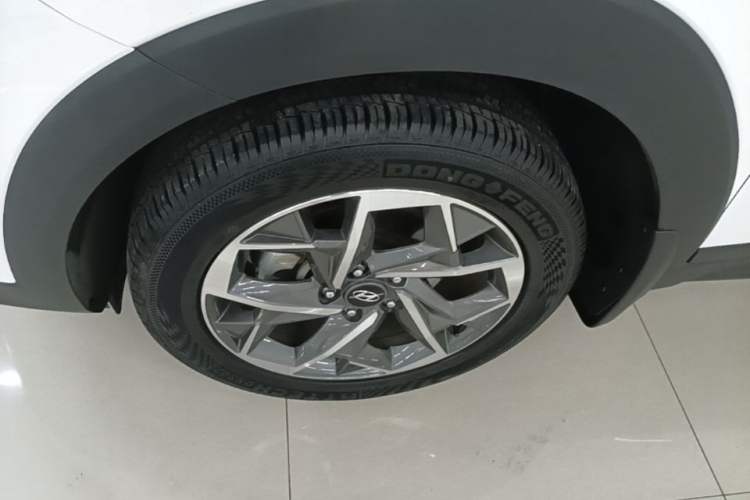 Used Hyundai Tucson 2019 280TGDi Dual-Clutch Two-Wheel Drive Fashion Edition China VI Standard Left Front Wheel Hub