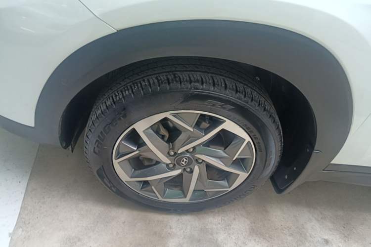 Used Hyundai Tucson 2019 280TGDi Dual-Clutch Two-Wheel Drive Smart Connect Version China V Standard Left Front Wheel Hub