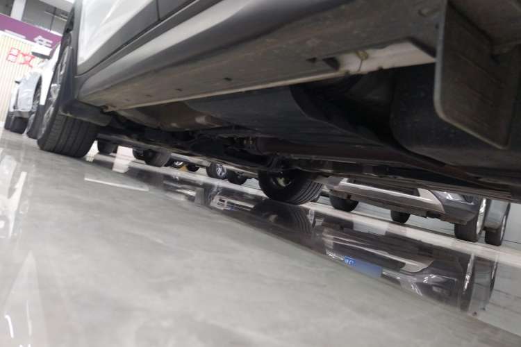 Used Hyundai Tucson 2019 280TGDi Dual-Clutch Two-Wheel Drive Fashion Edition China VI Standard Left Side Sill