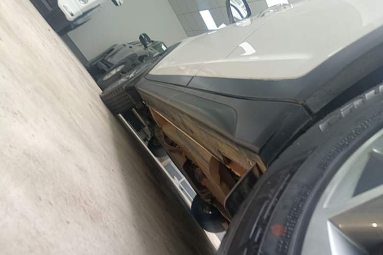 Used Hyundai Tucson 2019 280TGDi Dual-Clutch Two-Wheel Drive Smart Connect Version China V Standard Left Side Sill