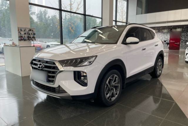 Used Hyundai Tucson 2019 280TGDi Dual-Clutch Two-Wheel Drive Fashion Edition China VI Standard