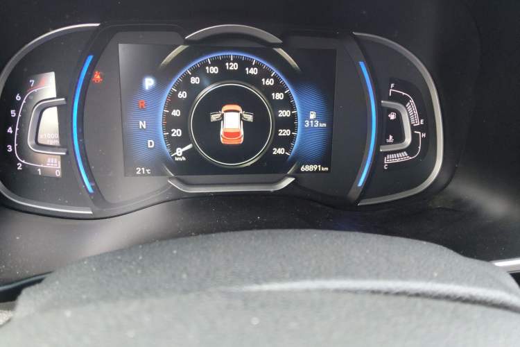 Used Hyundai Tucson 2019 280TGDi Dual-Clutch Two-Wheel Drive Fashion Edition China VI Standard Odometer Close Up