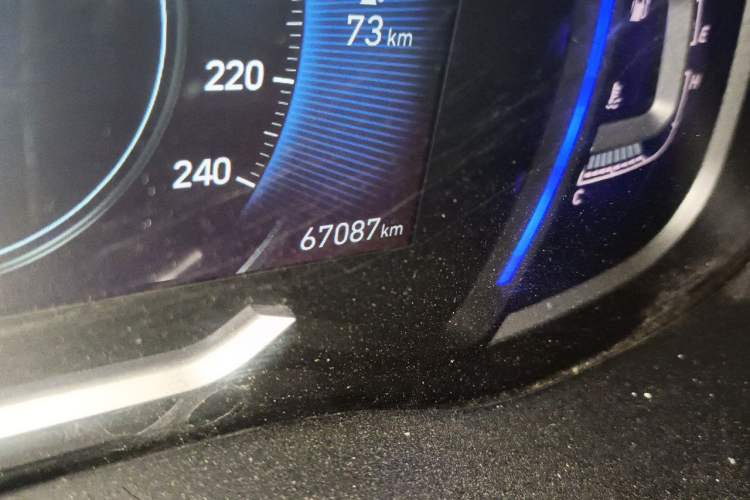 Used Hyundai Tucson 2019 280TGDi Dual-Clutch Two-Wheel Drive Smart Connect Version China VI Odometer Close Up