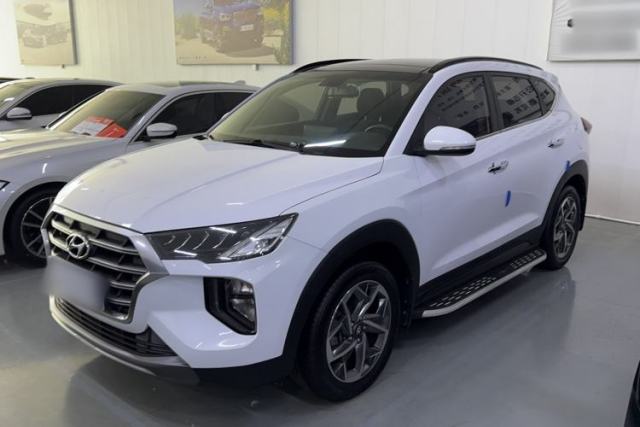 Used Hyundai Tucson 2019 280TGDi Dual-Clutch Two-Wheel Drive Fashion Edition China VI Standard