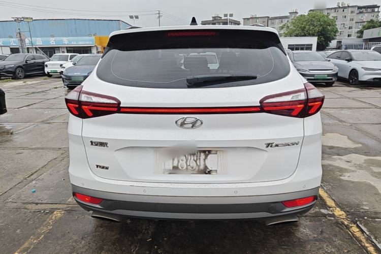 Used Hyundai Tucson 2019 280TGDi Dual-Clutch Two-Wheel Drive Fashion Edition China VI Standard Rear