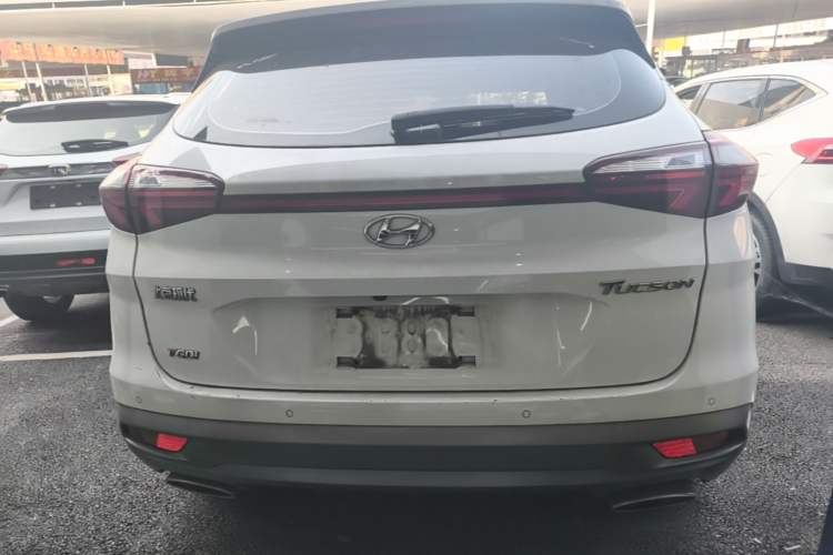 Used Hyundai Tucson 2019 280TGDi Dual-Clutch Two-Wheel Drive Fashion Edition China VI Standard Rear