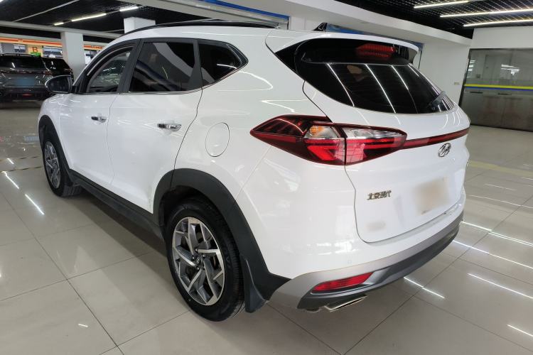 Used Hyundai Tucson 2019 280TGDi Dual-Clutch Two-Wheel Drive Fashion Edition China VI Standard Rear Left 45 Deg