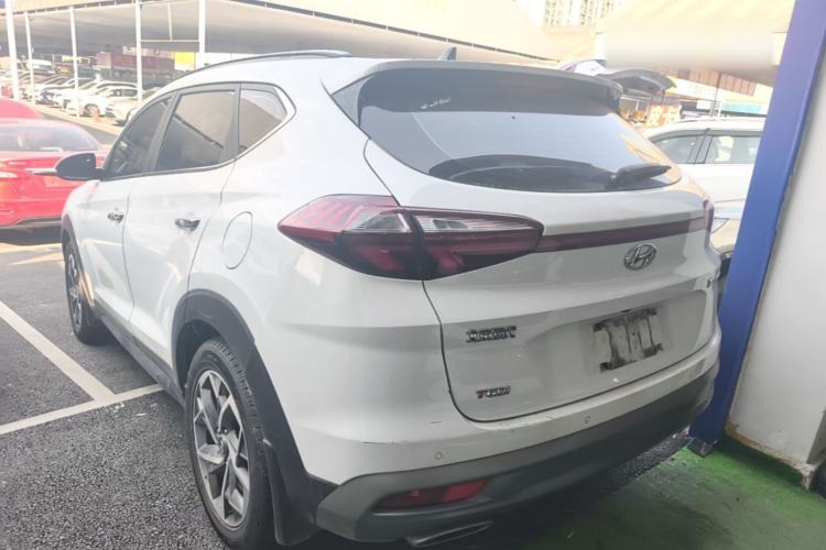 Used Hyundai Tucson 2019 280TGDi Dual-Clutch Two-Wheel Drive Fashion Edition China VI Standard Rear Left 45 Deg