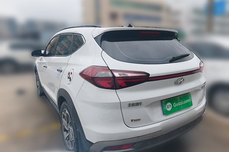Used Hyundai Tucson 2019 280TGDi Dual-Clutch Two-Wheel Drive Fashion Edition China VI Standard Rear Left 45 Deg