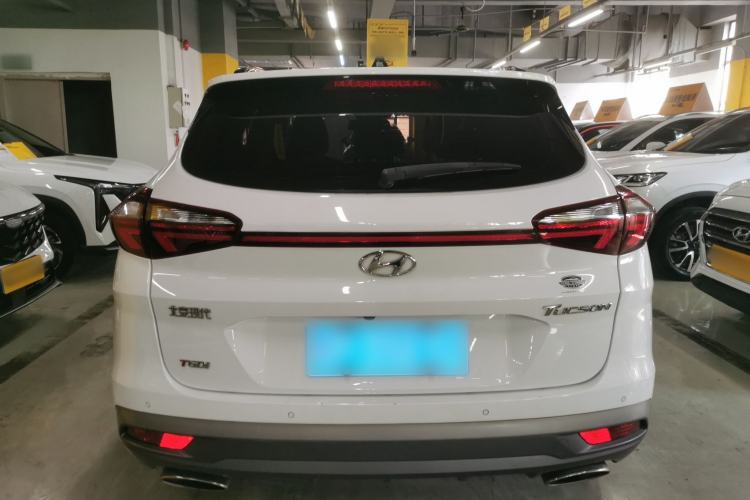 Used Hyundai Tucson 2019 280TGDi Dual-Clutch Two-Wheel Drive Fashion Edition China VI Standard Rear