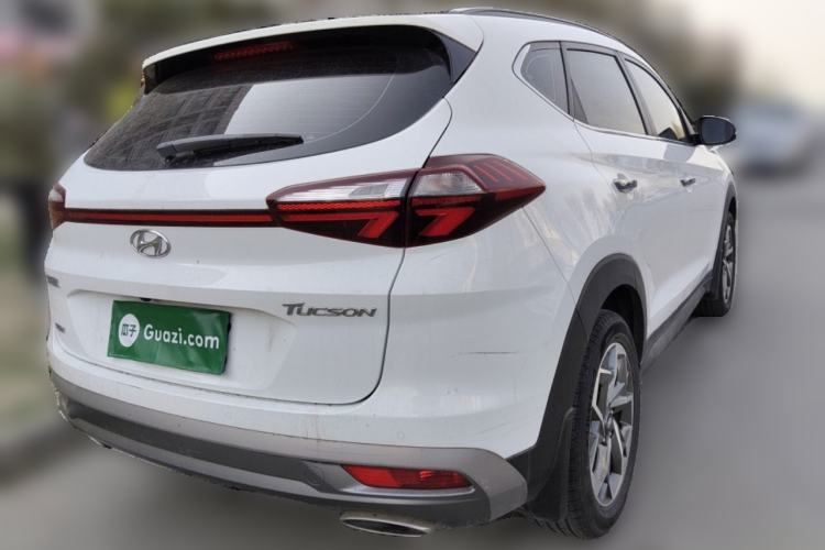 Used Hyundai Tucson 2019 280TGDi Dual-Clutch Two-Wheel Drive Fashion Edition China VI Standard Rear Right 45 Deg