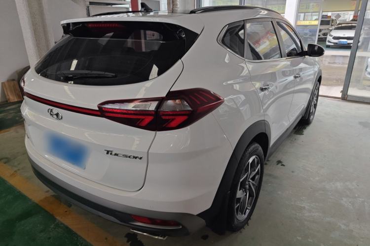 Used Hyundai Tucson 2019 280TGDi Dual-Clutch Two-Wheel Drive Fashion Edition China VI Standard Rear Right 45 Deg