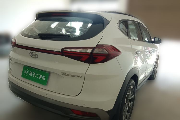 Used Hyundai Tucson 2019 280TGDi Dual-Clutch Two-Wheel Drive Luxury Edition China V Standard Rear Right 45 Deg