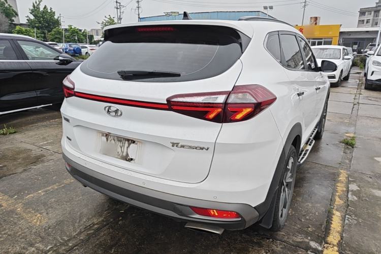 Used Hyundai Tucson 2019 280TGDi Dual-Clutch Two-Wheel Drive Fashion Edition China VI Standard Rear Right 45 Deg