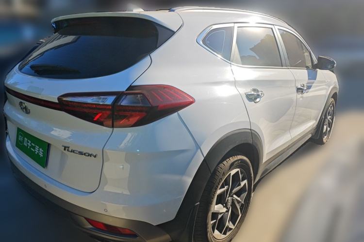 Used Hyundai Tucson 2019 280TGDi Dual-Clutch Two-Wheel Drive Luxury Edition China V Standard Rear Right 45 Deg