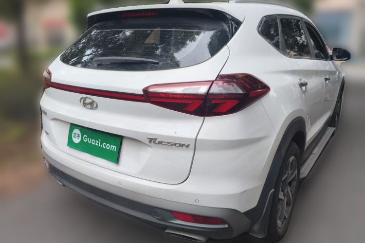 Used Hyundai Tucson 2019 280TGDi Dual-Clutch Two-Wheel Drive Smart Connect Version China V Standard Rear Right 45 Deg