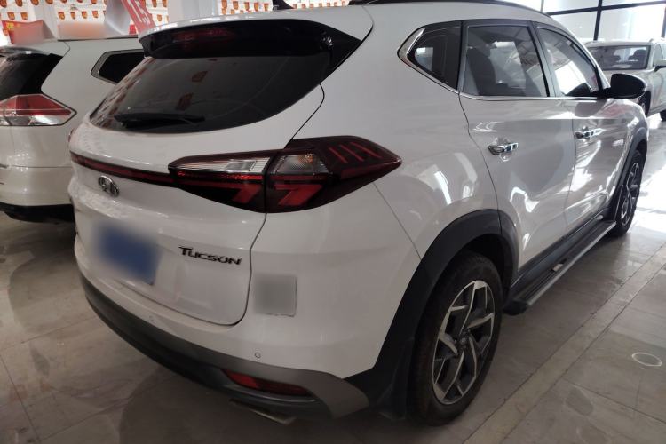 Used Hyundai Tucson 2019 280TGDi Dual-Clutch Two-Wheel Drive Fashion Edition China VI Standard Rear Right 45 Deg