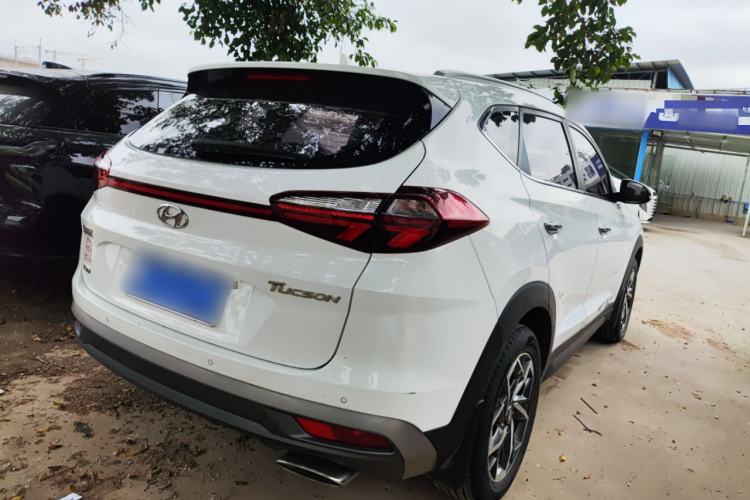 Used Hyundai Tucson 2019 280TGDi Dual-Clutch Two-Wheel Drive Luxury Edition China V Standard Rear Right 45 Deg