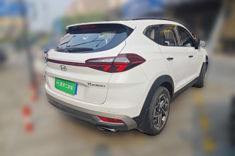 Used Hyundai Tucson 2019 280TGDi Dual-Clutch Two-Wheel Drive Fashion Edition China VI Standard Rear Right 45 Deg