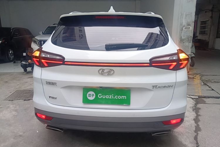 Used Hyundai Tucson 2019 280TGDi Dual-Clutch Two-Wheel Drive Smart Connect Version China V Standard Rear