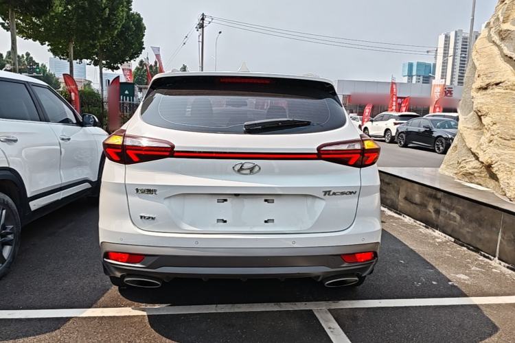 Used Hyundai Tucson 2019 280TGDi Dual-Clutch Two-Wheel Drive Smart Connect Version China VI Rear
