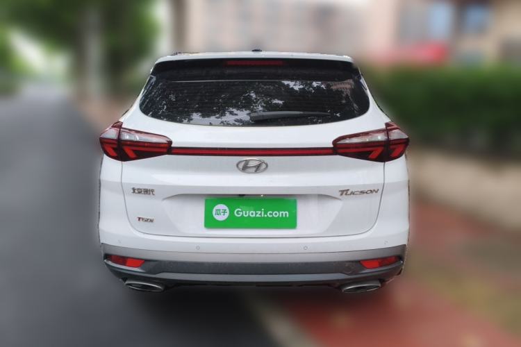 Used Hyundai Tucson 2019 280TGDi Dual-Clutch Two-Wheel Drive Fashion Edition China VI Standard Rear
