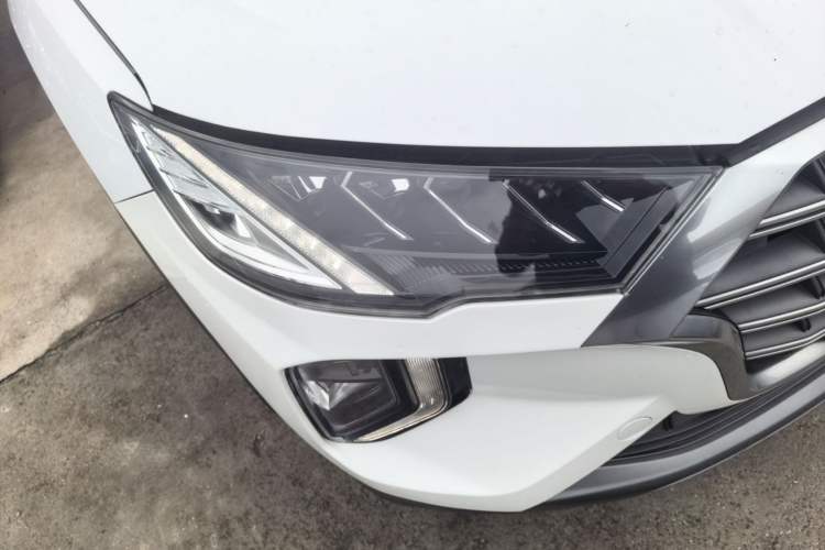 Used Hyundai Tucson 2019 280TGDi Dual-Clutch Two-Wheel Drive Fashion Edition China VI Standard Right Front Headlight