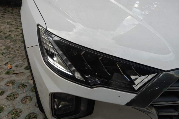Used Hyundai Tucson 2019 280TGDi Dual-Clutch Two-Wheel Drive Fashion Edition China VI Standard Right Front Headlight