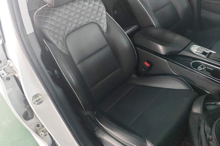 Used Hyundai Tucson 2019 280TGDi Dual-Clutch Two-Wheel Drive Fashion Edition China VI Standard Right Front Seat